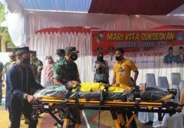 Vaksinasi Massal di SDN 36 Pekanbaru Seorang Murid SD Pingsan