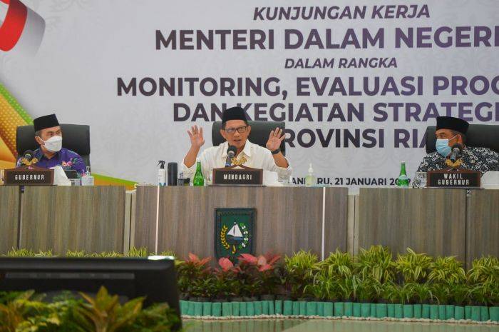 Mendagri Apresiasi Penanganan Covid-19 di Riau