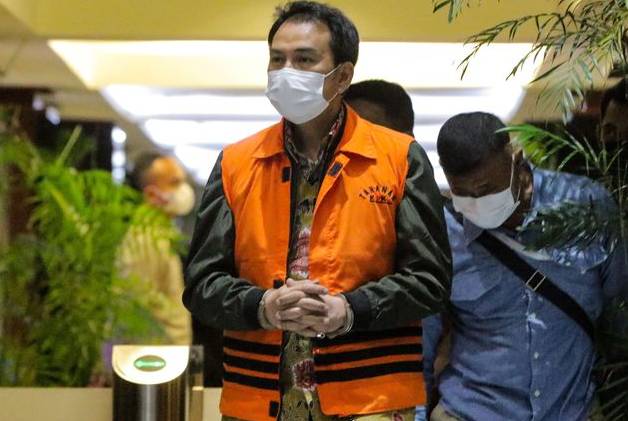 Suap Oknum Penyidik KPK, Azis Syamsudin Dituntut 4 Tahun Penjara