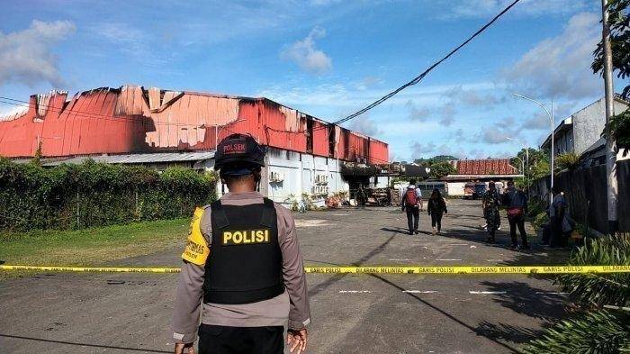 Massa Bakar Lokasi Hiburan Malam, 19 Orang Tewas di Sorong Papua