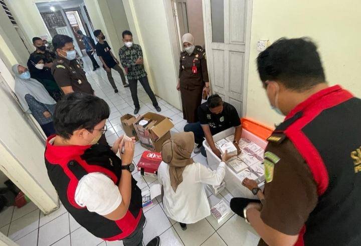 1.680 Alat Rapid Tes Disita Kejari Meranti dari Dinas Kesehatan Meranti