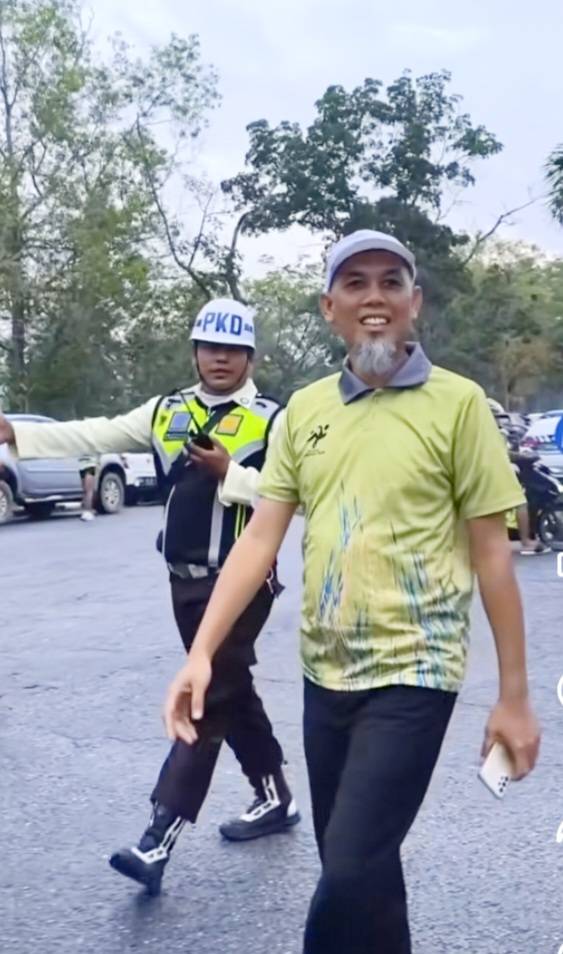 Walikota Dumai H Paisal Bakal Pasangkan Tanjak ke Anies Baswedan