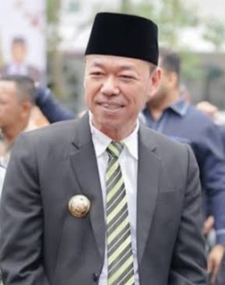 Ajudan Bupati Afrizal Sintong Bakal Laporkan Oknum DPRD Rohil