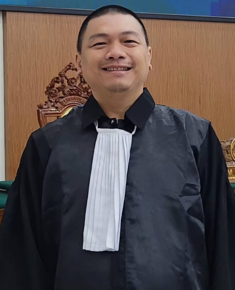 PWI Pusat Siapkan 100 Pengacara Laporkan Balik Helmi Burman