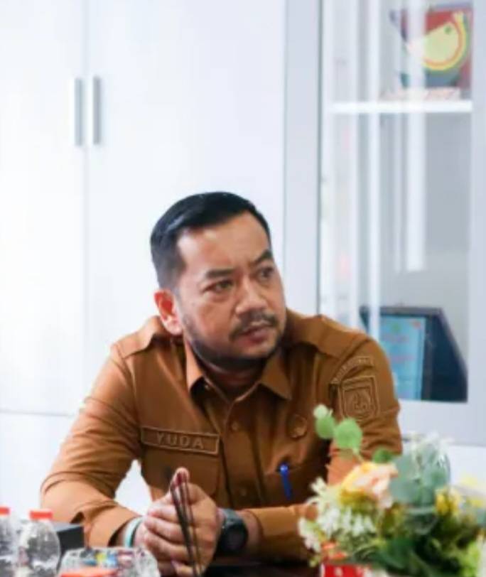 Perusahaan Saling Buang Badan, DLH Telusuri Cairan Limbah di Laut Dumai