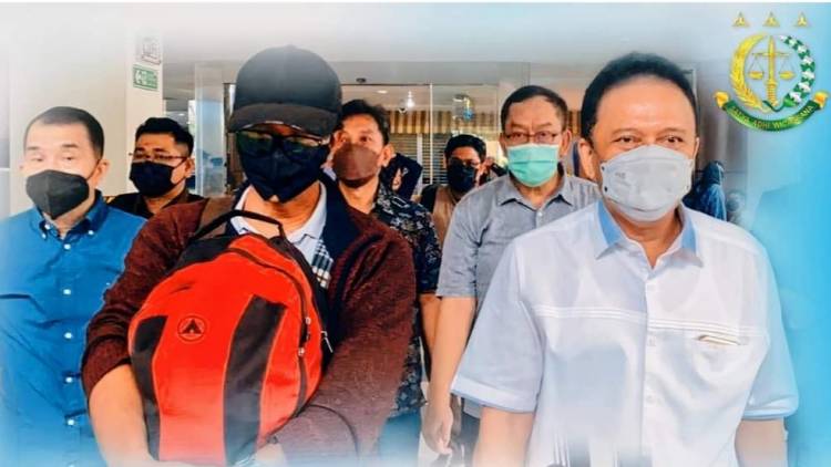 Tim Gabungan Intelijen Kejaksaan Tangkap DPO Koruptor RSUD Bangkinang