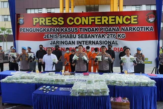 Polda Riau Bongkar Peredaran Narkoba Pekanbaru, 4 Ditangkap 1 Tewas