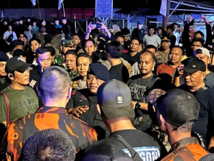 Dansat Brimob Polda Riau Redam Situasi, GRIB Jaya dan Pemuda Pancasila Nyaris Bentrok