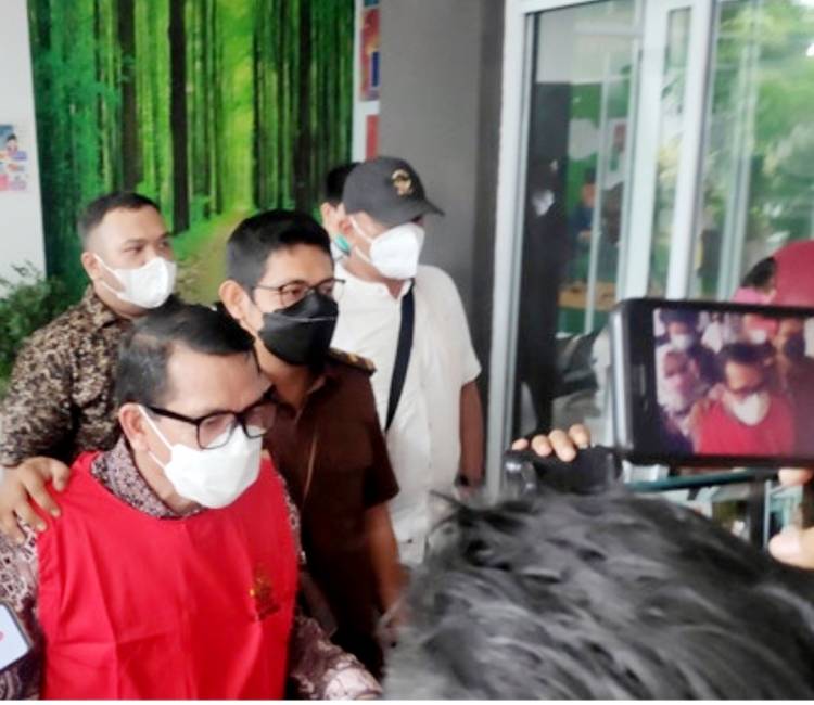Dekan Fisipol Terdakwa Pencabulan Mahasiswi Unri Divonis Bebas