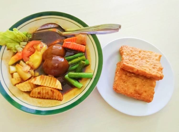 Catatan Agung Marsudi, Selad Solo, Tempe Loro