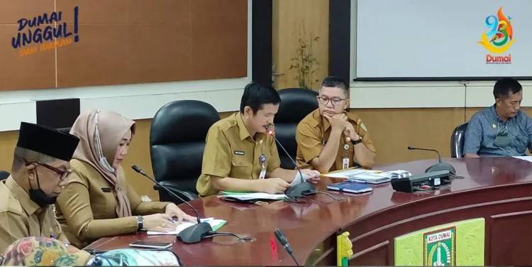 Sekda Dumai Pimpin Rencana Pembangunan Replika Rumah Adat