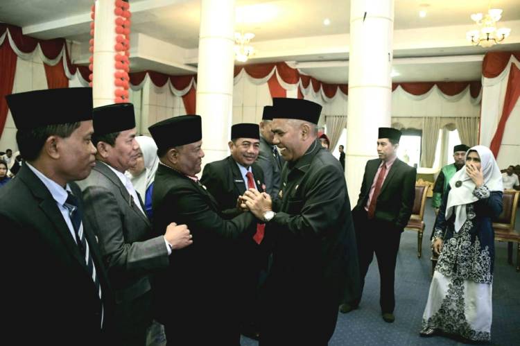 Kamsol Lantik 10 Pejabat Eselon II, Sekdakab Jadi Staf Ahli Bupati