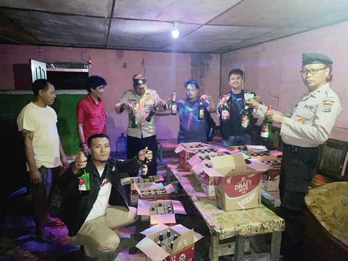 Operasi Bina Kusuma, Polres Dumai Amankan Ribuan Botol Miras
