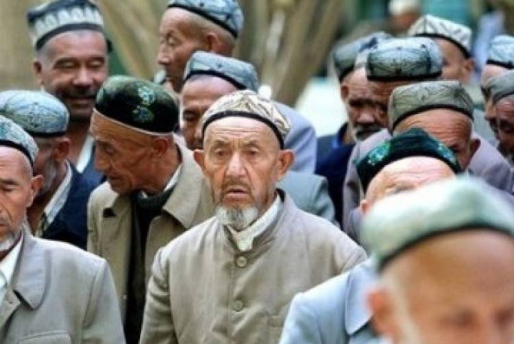 Nasib Muslim Uighur di China, Diancam Ditangkap Jika Ketahuan Berpuasa