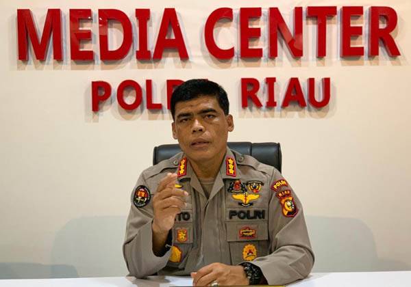 Sejumlah Kapolres dan Pamen Polda Riau Dimutasi