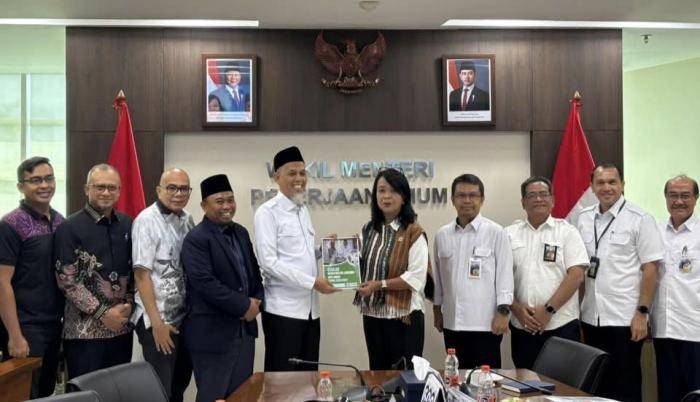 Walikota Dumai Kejar Anggaran Infrastruktur, Penanganan Banjir dan Air Bersih