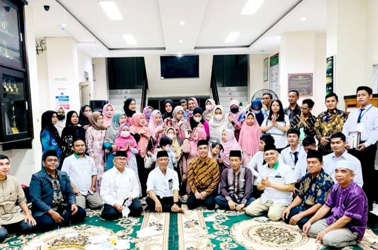 Fakultas Hukum UIR Gelar Buka Puasa Bersama Sempena Milad ke-59