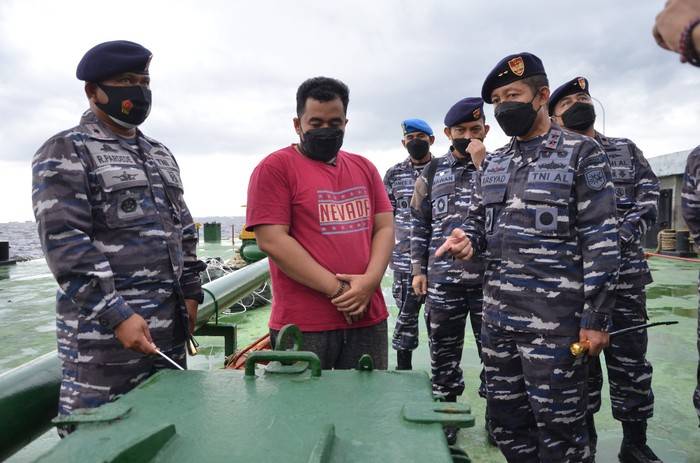 TNI AL Tangkap Penyelundupan Minyak Sawit dari Dumai Tujuan Malaysia