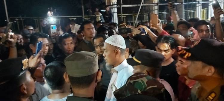 Walikota Dumai Turun Tenangkan Masyarakat