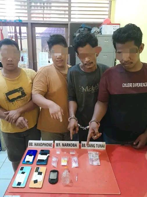 Pengedar dan Pemakai Sabu Tak Berkutik Ditangkap Tim Ojoloyo