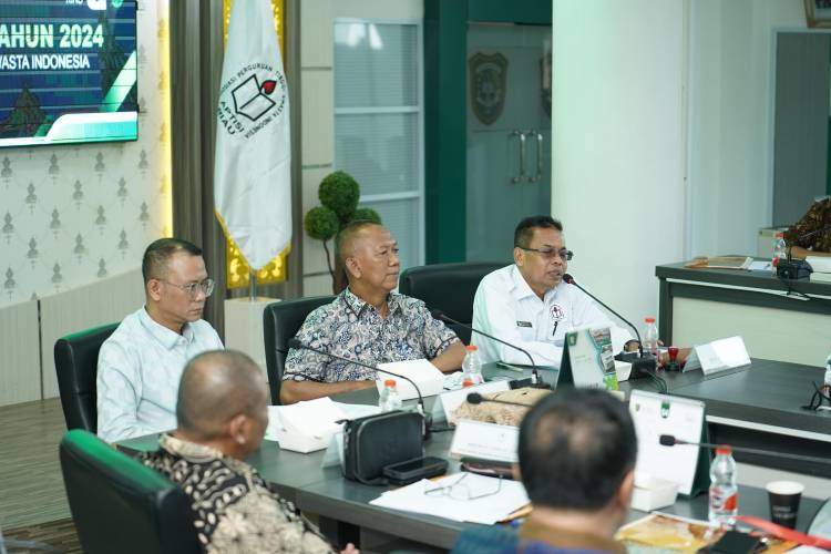Kontribusi Untuk Pendidikan Tinggi di Riau, APTISI Bahas Proker 2024