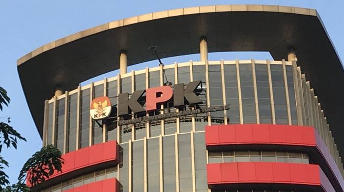 KPK Limpahkan Perkara Dugaan Korupsi Mantan Gubernur Riau