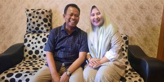 Usai Digerebek Ngamar Bareng Bu Kabid, H Leman Tampil Mesra dengan Istri