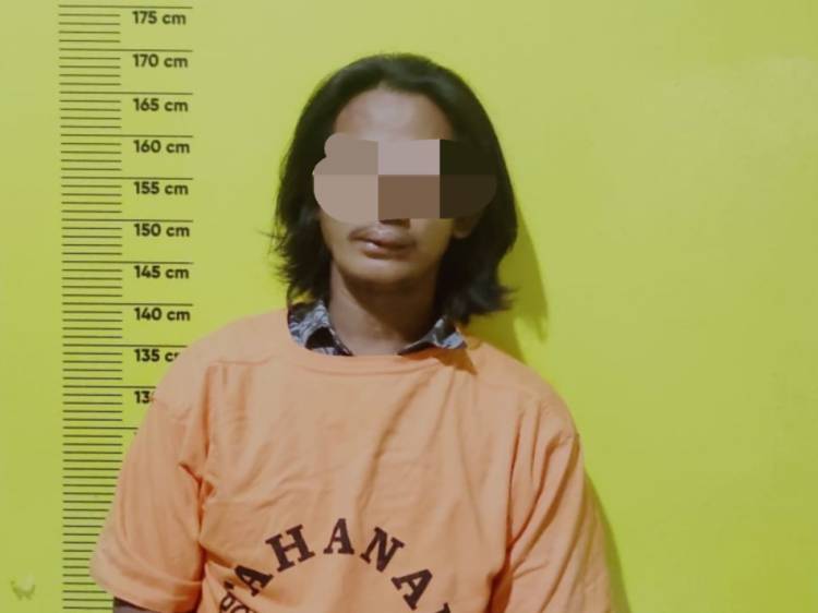 Mencuri Buat Beli Susu Anak, Pria Gondrong Ini Diamuk Massa