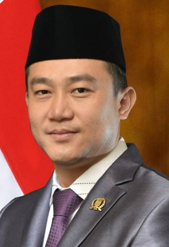 Baleho Bertebaran di Dumai, Politisi Gerindra Hardianto: Teman-teman yang Pasang