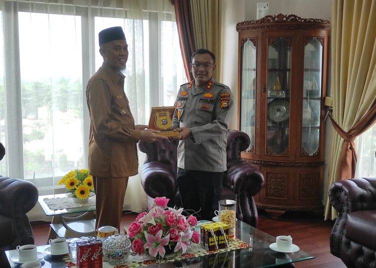 Keliling Silaturahmi Bangun Sinergi, AKBP Nurhadi Diacungi Jempol