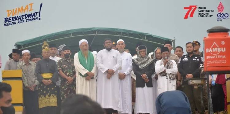 Sempat Luput 31 Tahun, Walikota Dumai Kembali Hidupkan Tradisi Beratib Kampung di Teluk Makmur