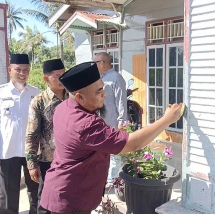 BUMD PT Pelabuhan Dumai Berseri Wujudkan Mimpi Warga Melalui Renovasi Rumah