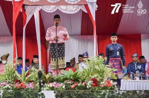 Irup Upacara HUT Riau ke 65, Kapolres Dumai Ajak Bersama-sama Membangun Negeri