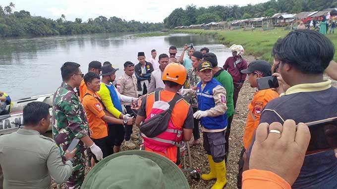 Mayat Warga Pekanbaru yang Hilang di Sungai Kampar Ditemukan Tersangkut di Keramba Warga