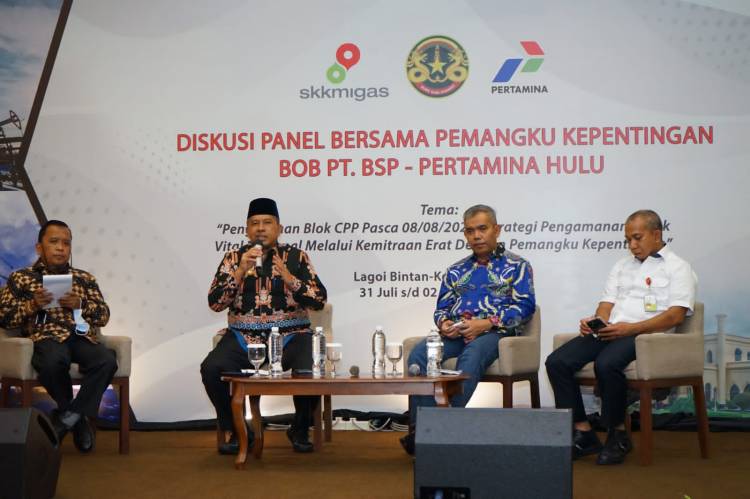 Jadi Pembicara di Kepri, Bupati Siak Bahas Isu Penting Masa Alih Kelola Blok CPP