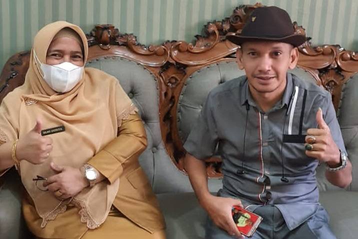 Oknum Wartawan "Teror" Kepsek SMA N 5 Pekanbaru Akibat Titipan Siswa Masuk Sekolah Tak Diakomodir