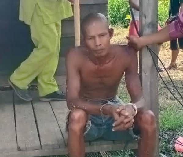 Pemutilasi Anak Kandung asal Tembilahan Menangis Diperiksa Jaksa