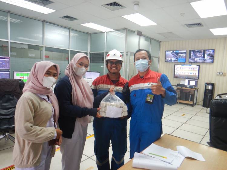 Pertamina Dumai Rutin Bagikan Cold Pressed Juice kepada Pekerja