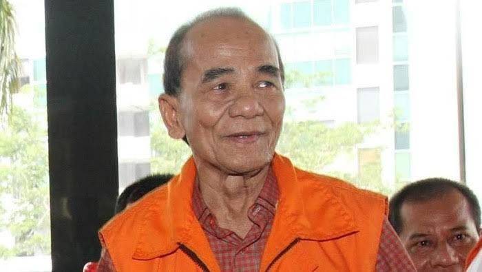 Usia 83 Tahun, Mantan Gubri Annas Maamun Kembali Masuk Bui