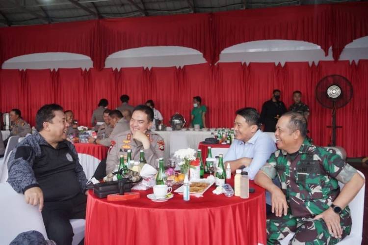 Kapolda Riau Dampingi Menteri Pariwisata RI ke Kuansing