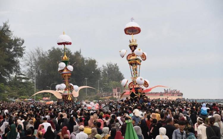 Hoyak Tabuik 2022 Sukses, Rp50 Miliar Masuk ke Pariaman