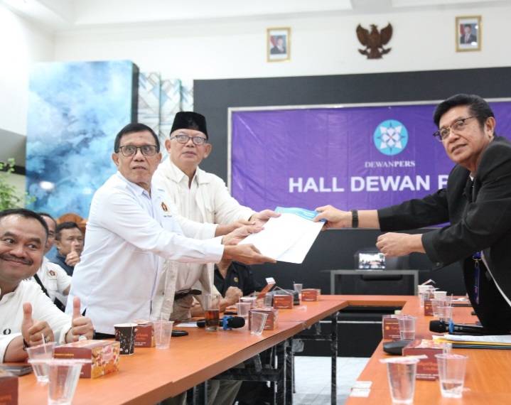 Kantongi Dukungan 23 Provinsi, Hendry CH Bangun Siap Menyatukan PWI