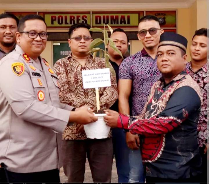 Dugaan Korupsi di Pertamina Dumai, Ismunandar: Kejaksaan Jangan "Main Mata"