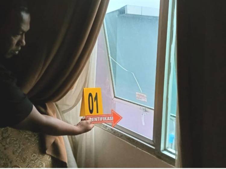 Jatuh dari Kamar 328 Hotel Grand Central Pekanbaru, Anak Balita Tewas