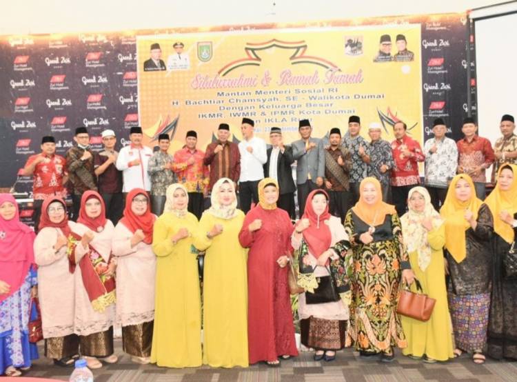 Hadiri Silaturahmi IKMR Dumai, Walikota H Paisal: Saya Dibantu 7 Kadis Bersuku Minang