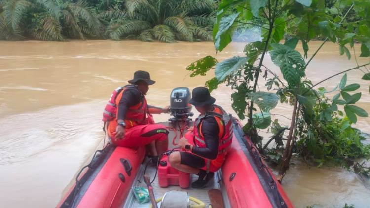 Basarnas Sisir Sungai Reteh Cari Bocah 11 Tahun yang Tenggelam