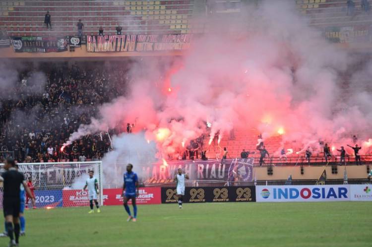 Ganti Kursi Rusak Rp289 Juta, PSPS Juga Nunggak Retribusi Rp200 Juta