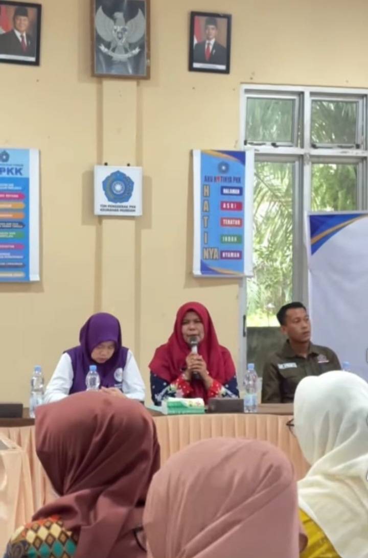 Hj Leni Ramaini Paisal Perkuat Benteng Terdepan Kesehatan Ibu dan Anak di Dumai