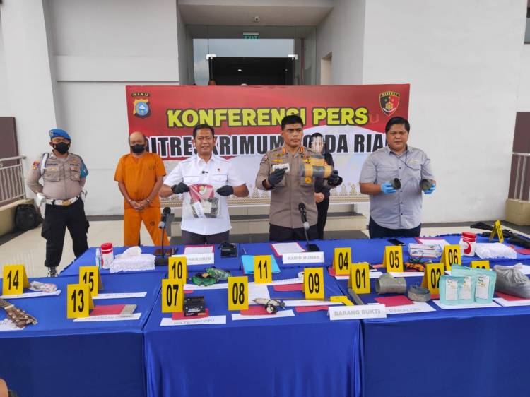 Sering Diejek Warga, Alasan MM Ledakan Bom Rakitan di Inhu