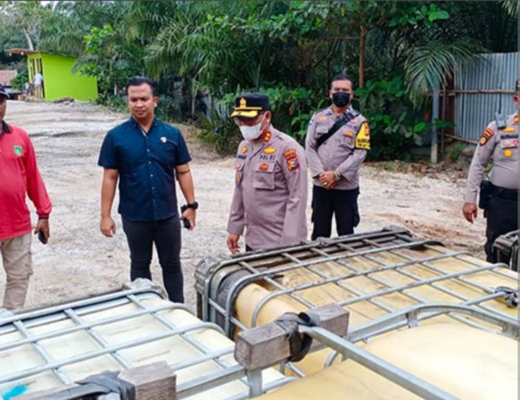 Mafia BBM di Dumai "Kucing-kucingan" dengan Aparat Kepolisian
